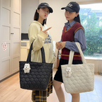 キルティングライトショルダーバッグ