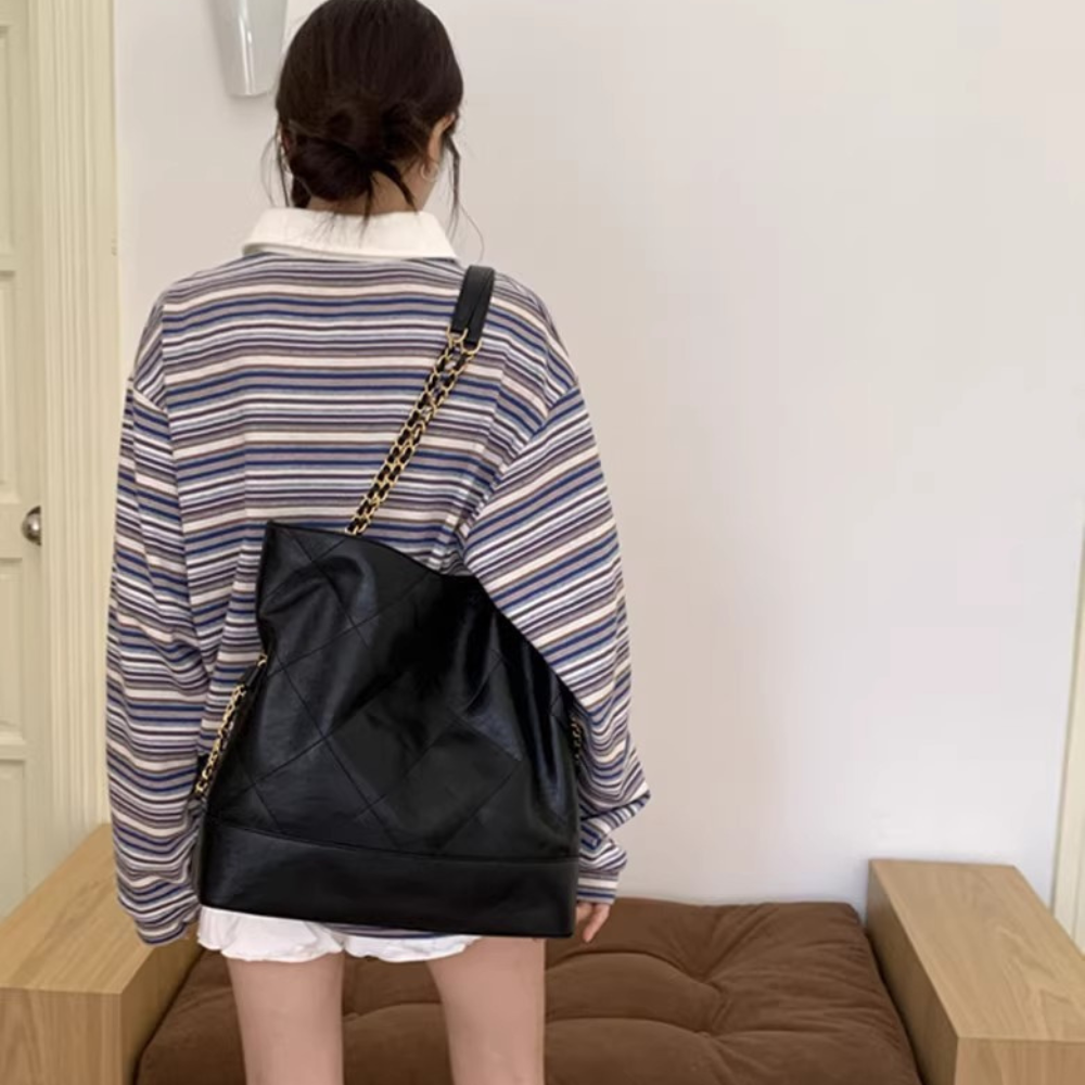 チェーンショルダートートバッグ