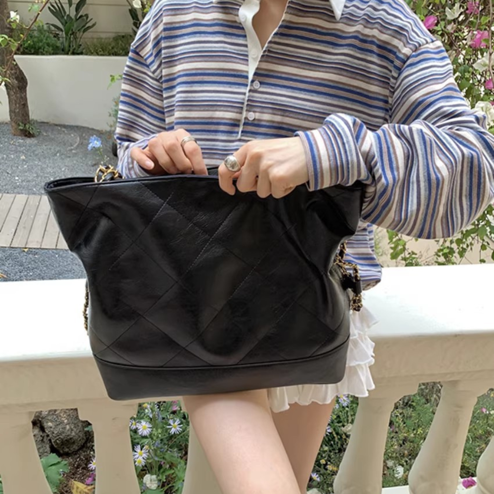 チェーンショルダートートバッグ