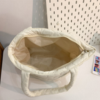 キルティングライトショルダーバッグ