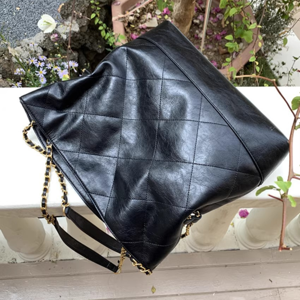 チェーンショルダートートバッグ