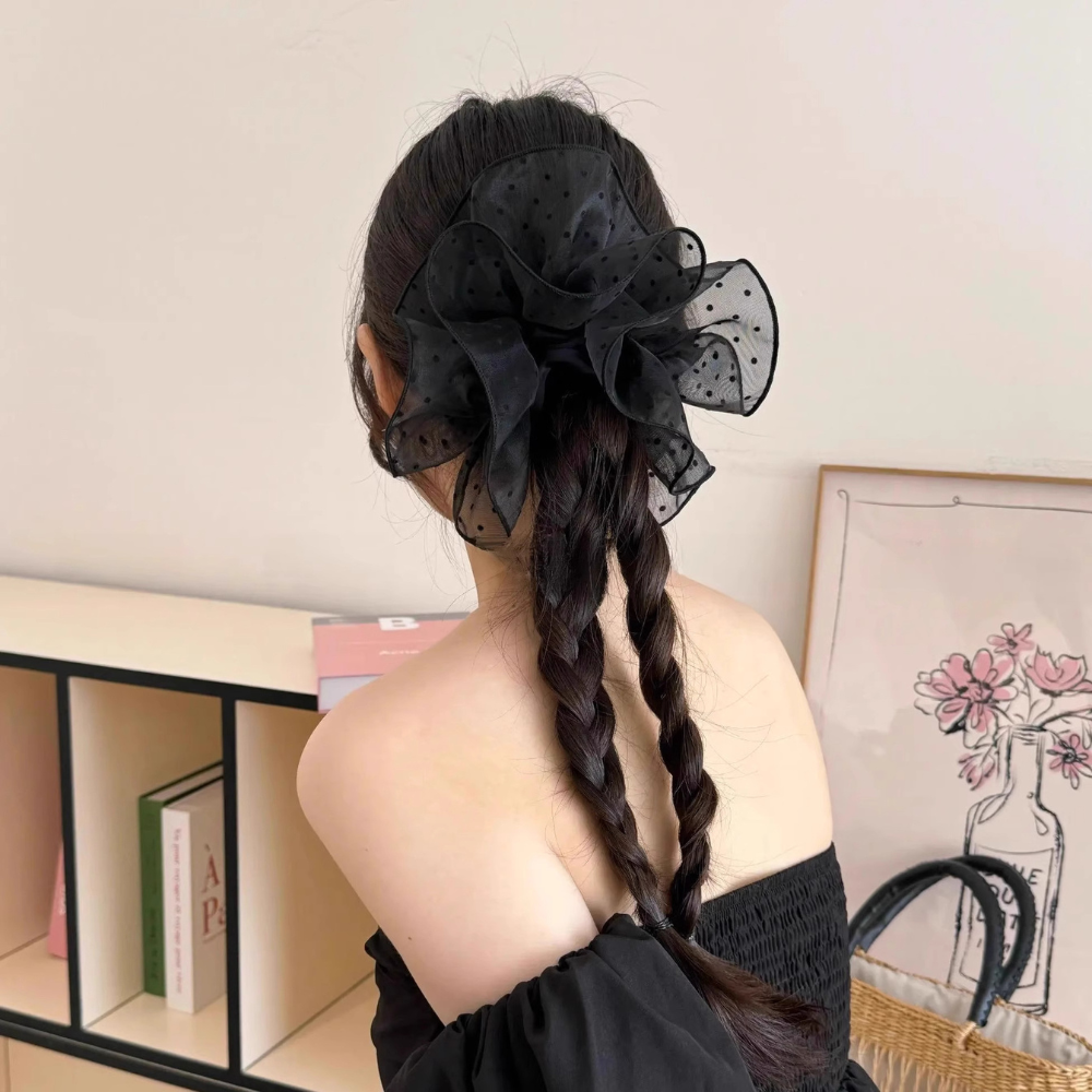 水玉フリルボリュームシュシュ