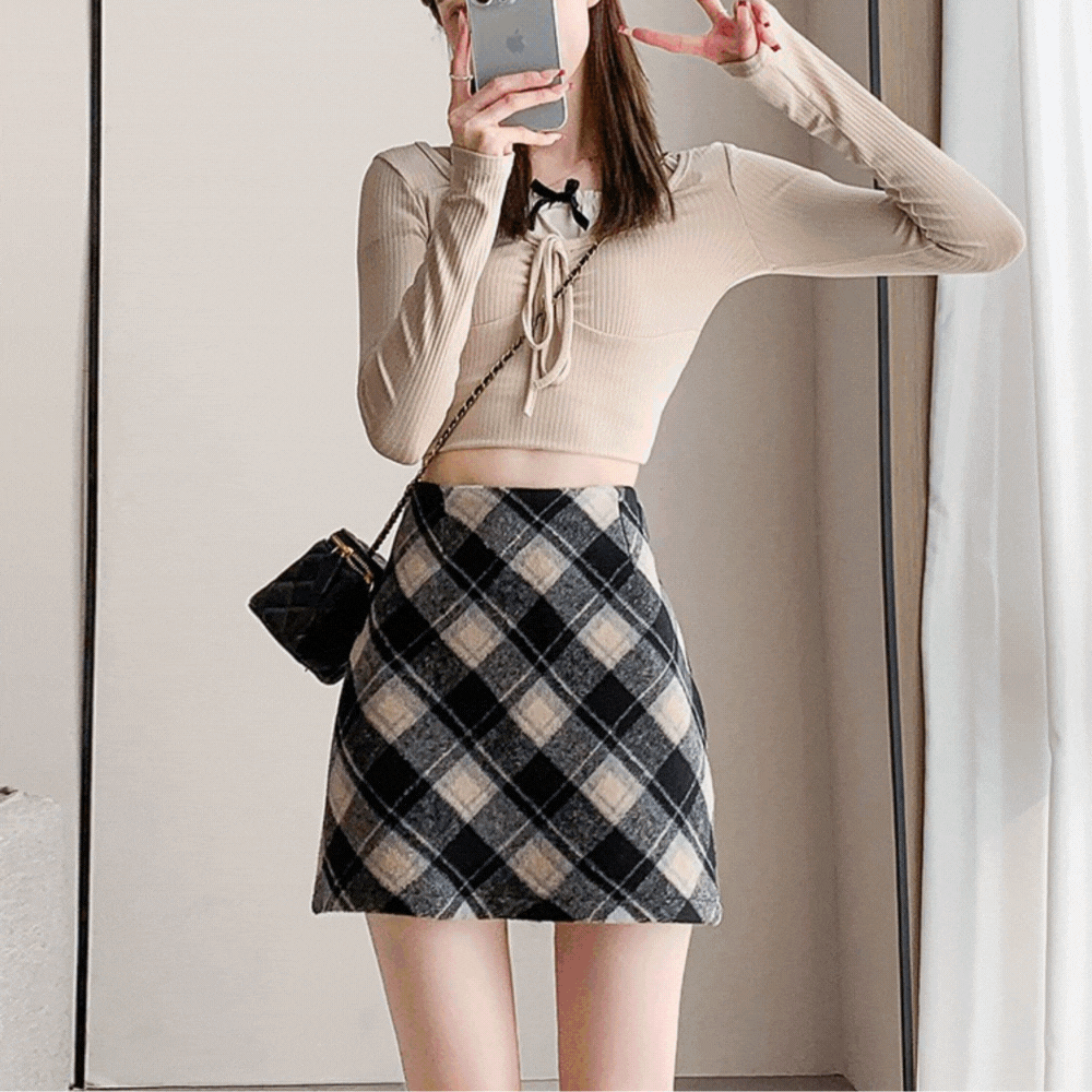 チェック柄ミニ｜Aラインスカート
