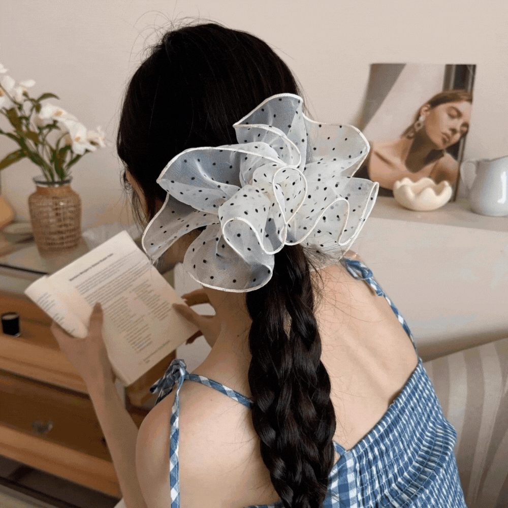 水玉フリルボリュームシュシュ