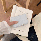 クロコ調デザイン｜コンパクト三つ折り財布