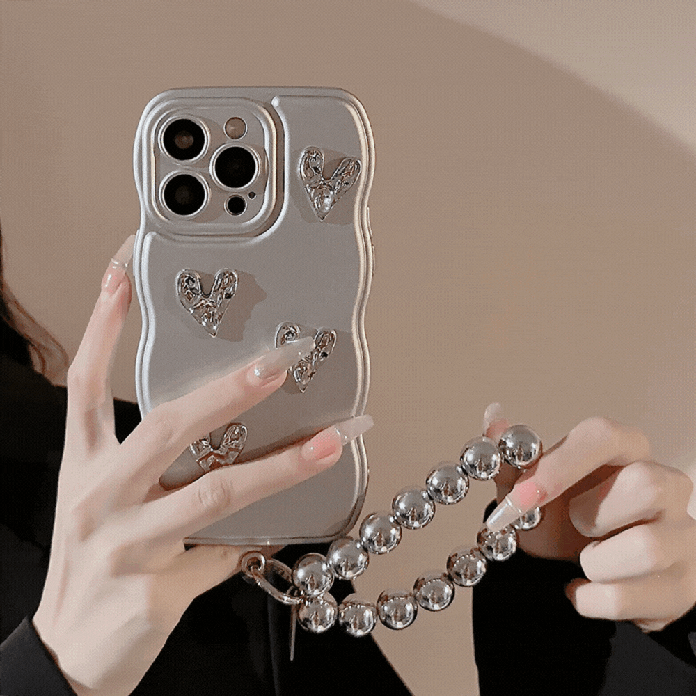立体ハート×メタリックチャーム｜シルバーiPhoneケース