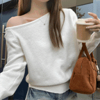 オフショルダー風｜ニットトップス