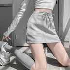 スポーティに盛れる！万能スウェット素材｜レイヤードスカート