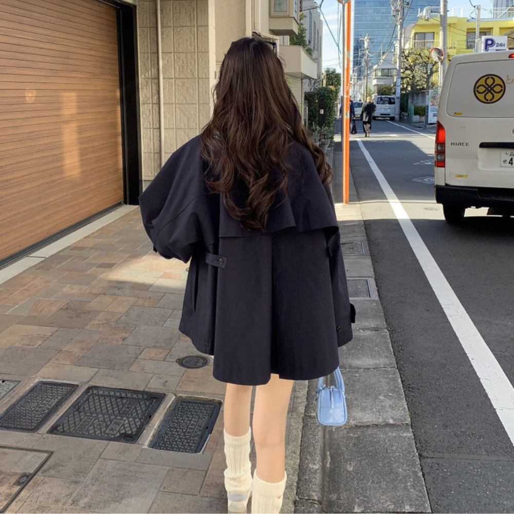 ショートトレンチコート