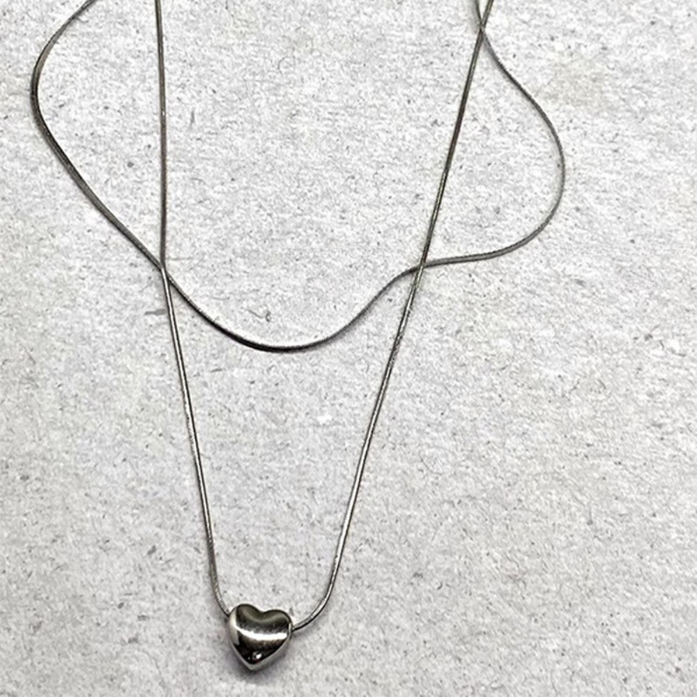 ハートチャームレイヤードネックレス