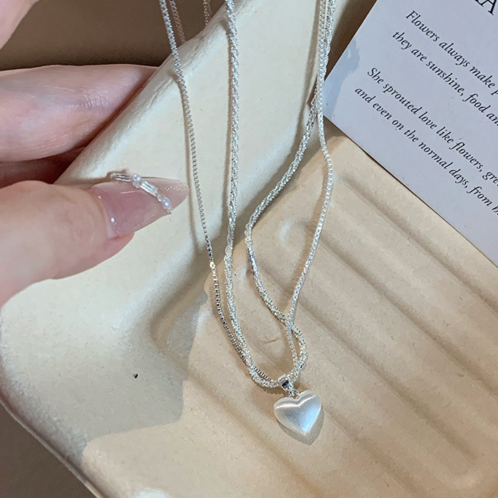 ハートモチーフレイヤードネックレス