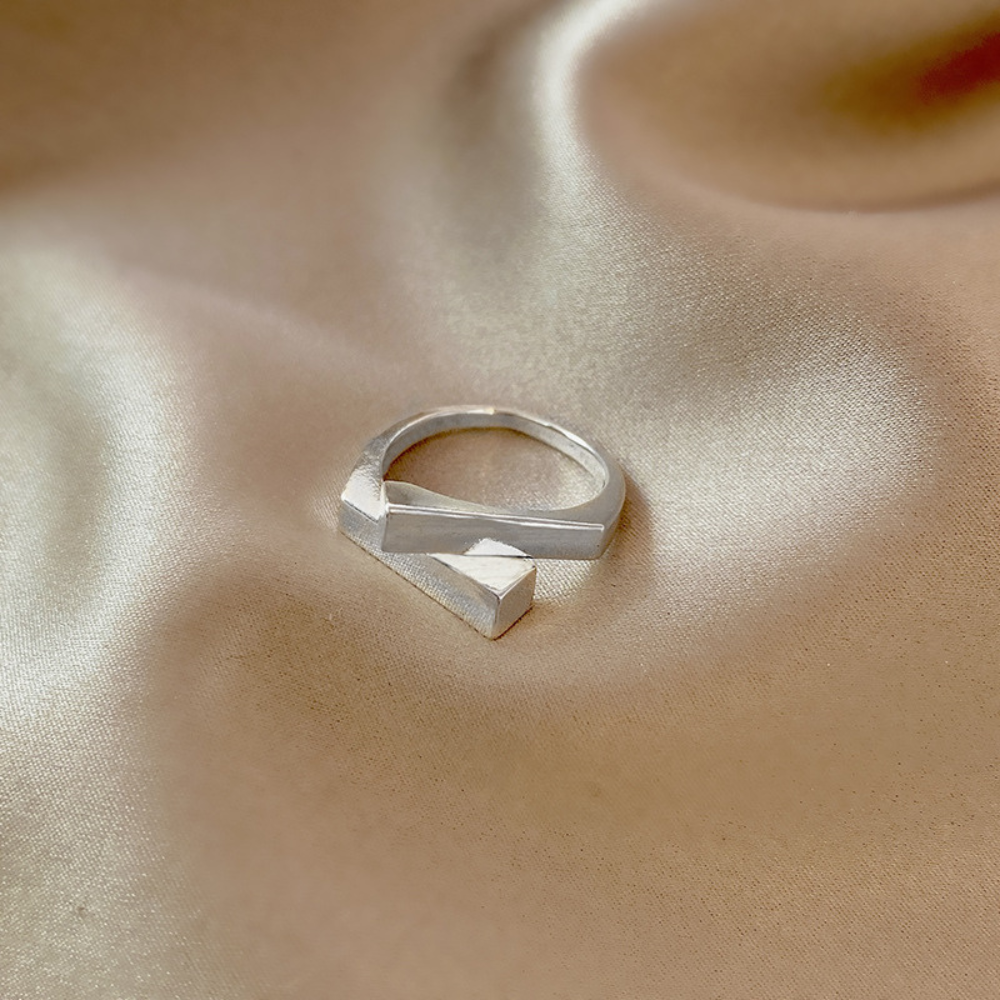 バーラインデザインリング