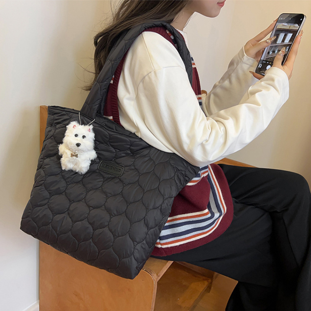 キルティングライトショルダーバッグ