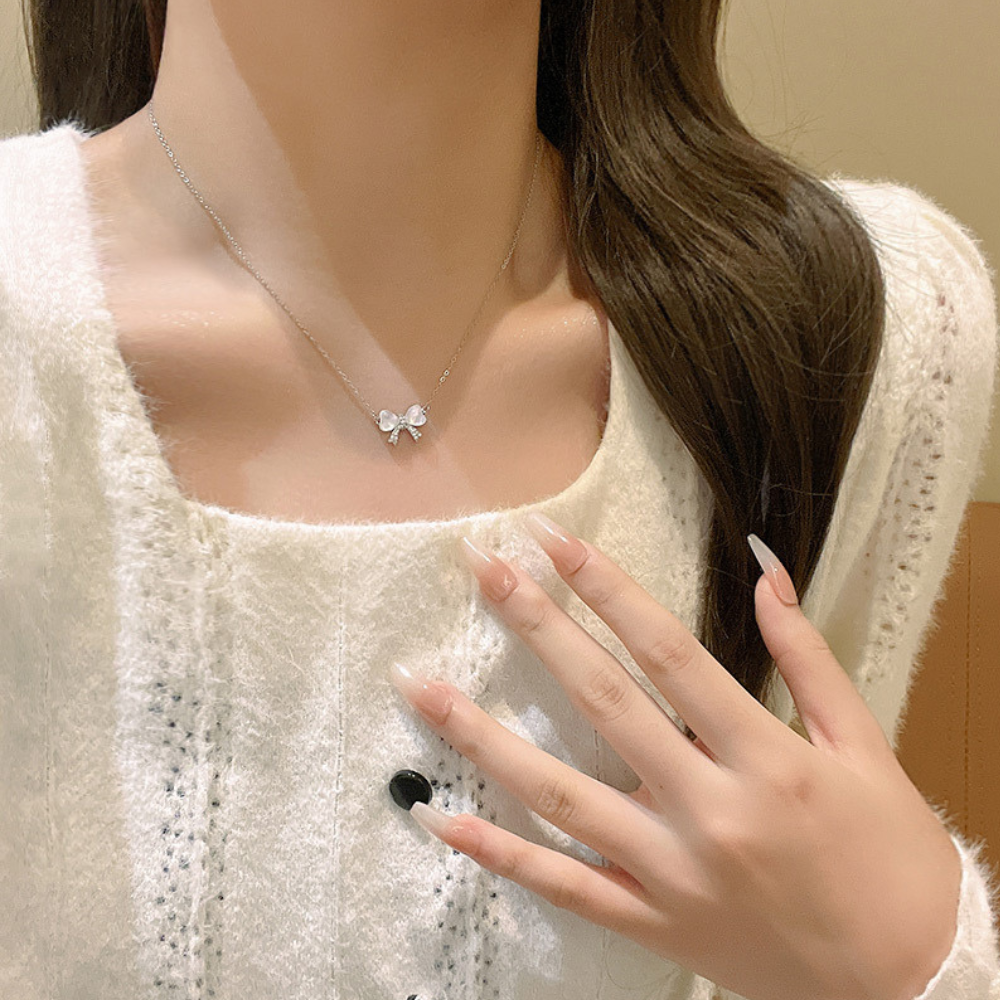 ハートリボンネックレス