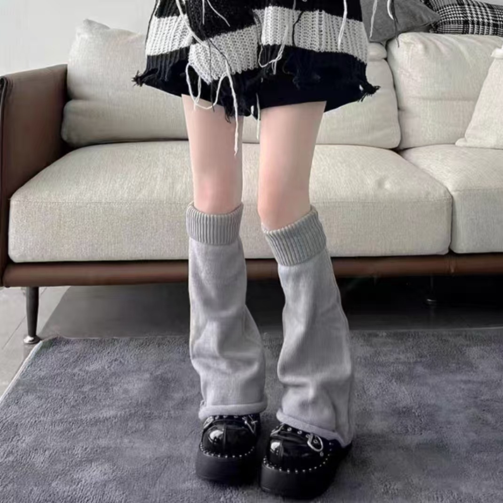 フレアニットルーズレッグウォーマー