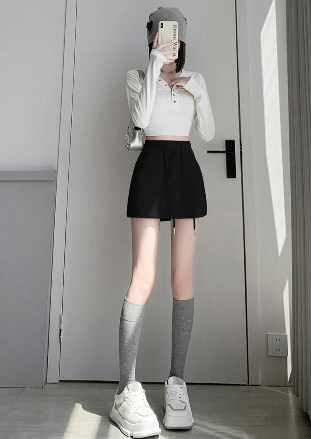 スポーティに盛れる！万能スウェット素材｜レイヤードスカート