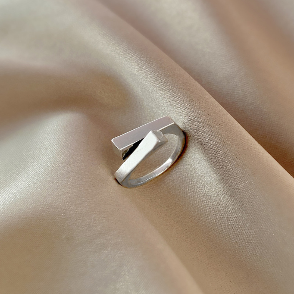 バーラインデザインリング