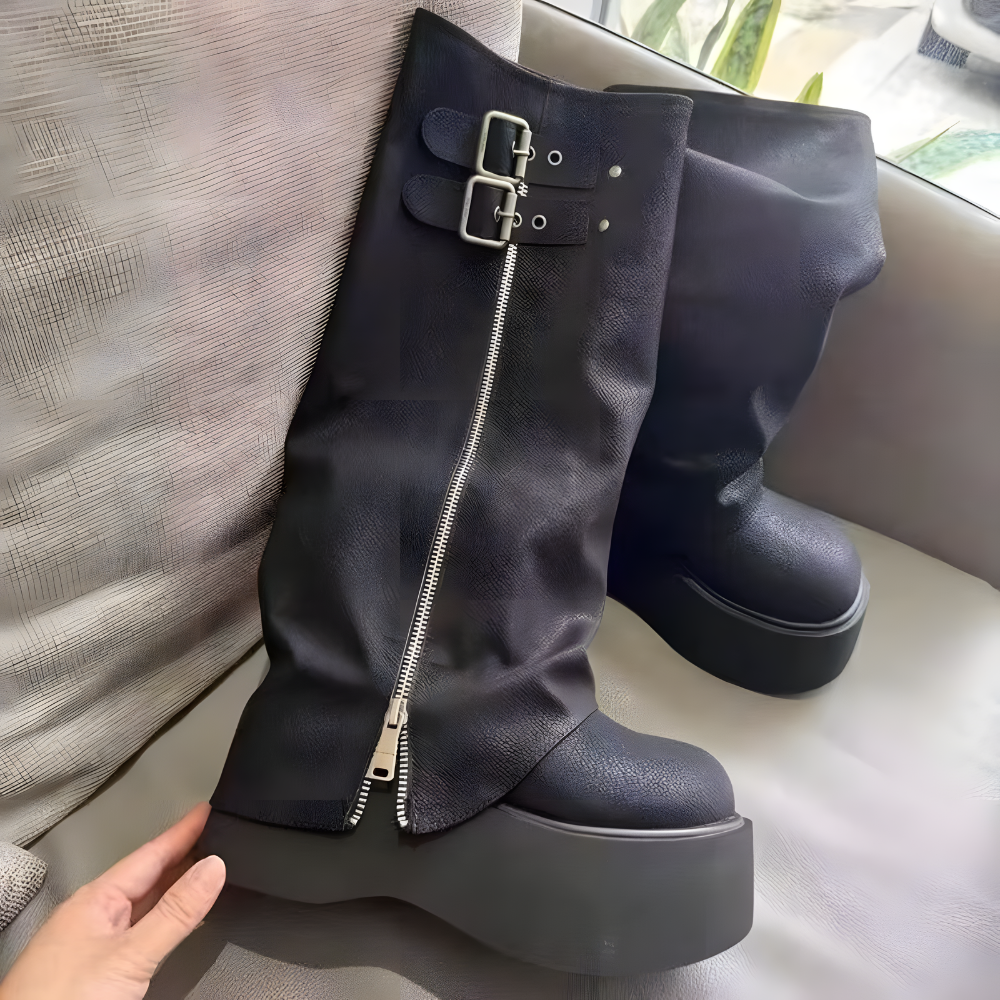 ボリュームソールベルトロングブーツ