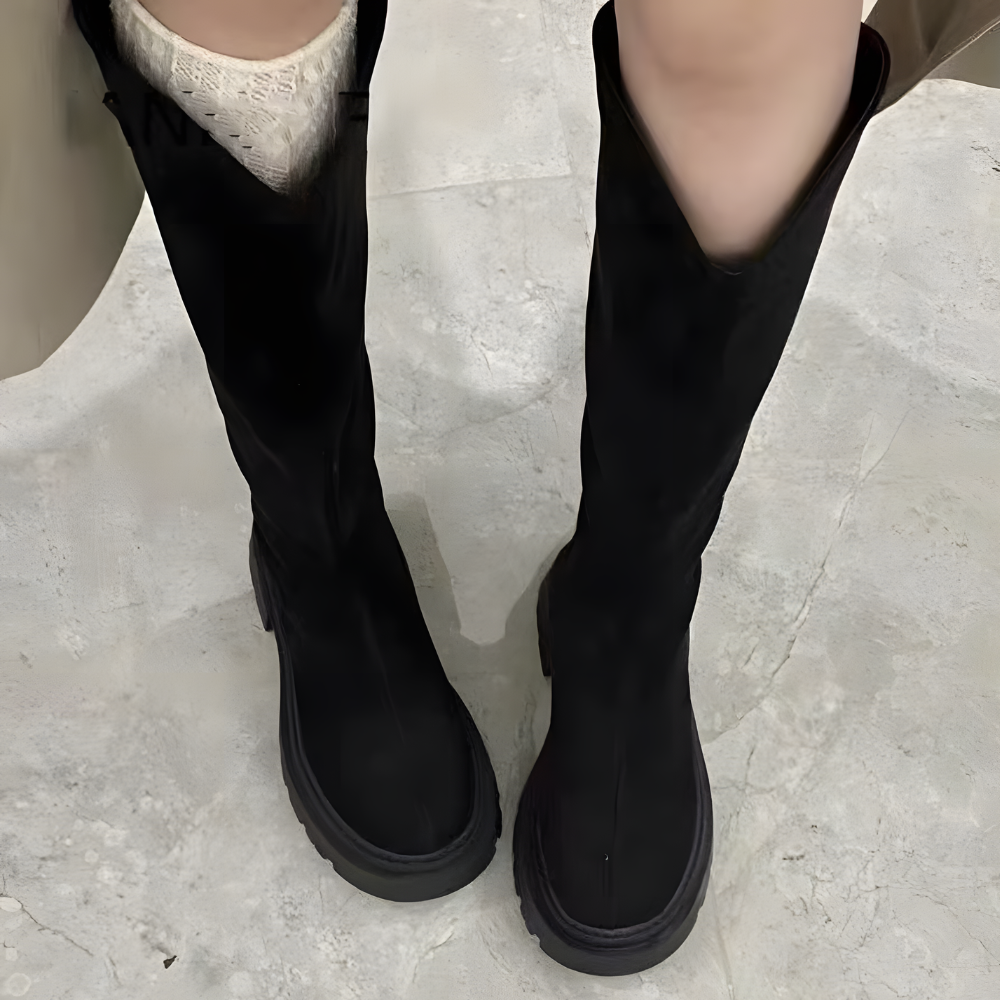 Vカットスエードロングブーツ