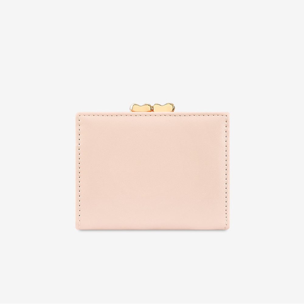 リボン×キルティング｜ハートモチーフ留め具付き三つ折り財布