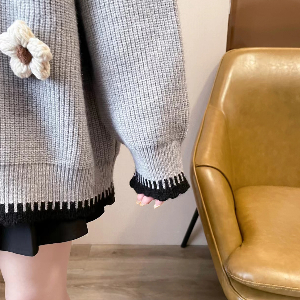 フラワーモチーフ付きカーディガン｜ガーリーカジュアル