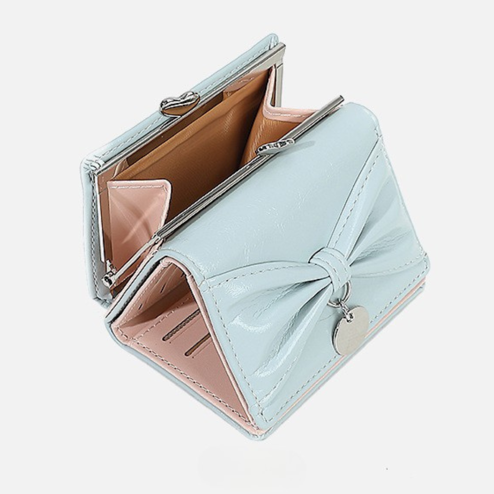 リボンチャーム｜ダブルハート留め具付き三つ折り財布