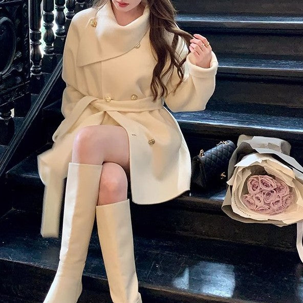 ゴールドボタンウールショートコート