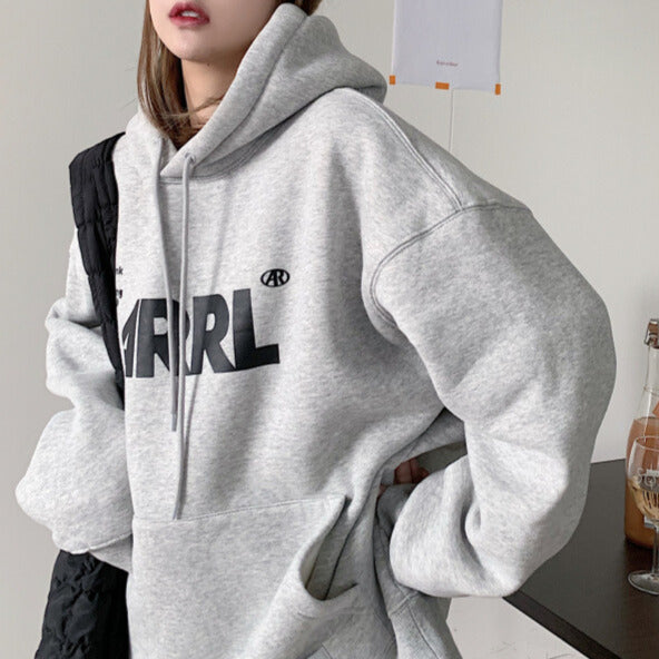 ビッグロゴフーディ｜ゆるだぼパーカー