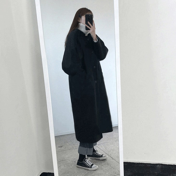 ストレートラインロングコート