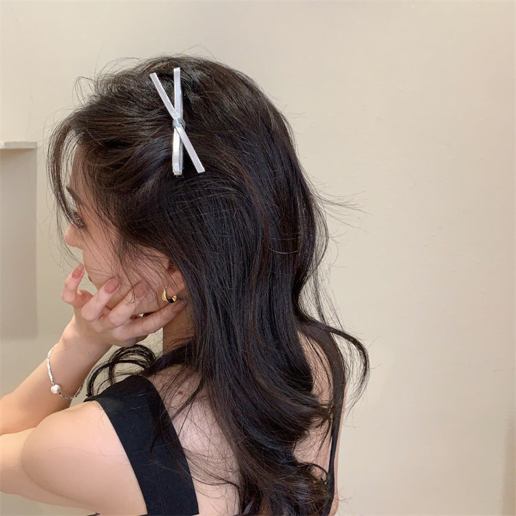 レザー調リボン｜シンプルヘアクリップ