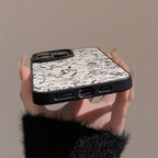線画フラワー柄｜大人シックなiPhoneケース