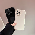 波打ちラインがかわいい｜ツヤ系iPhoneケース