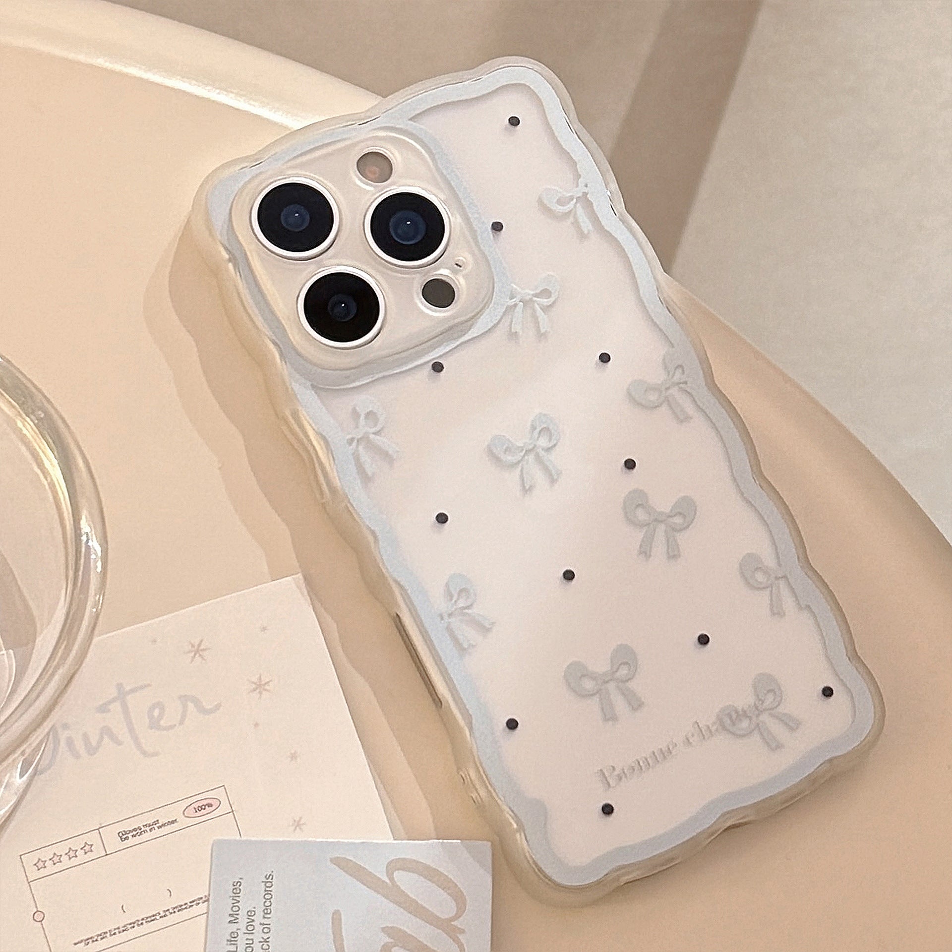 ゆるふわライン｜リボンとドットのiPhoneケース