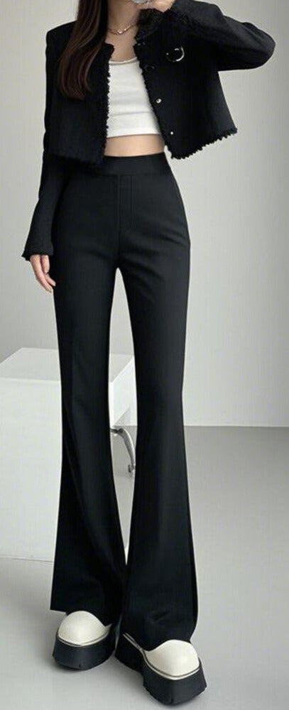 美脚シルエット｜フレアスラックスパンツ