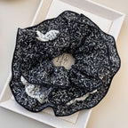 ガーリー×エレガント｜レースシュシュ