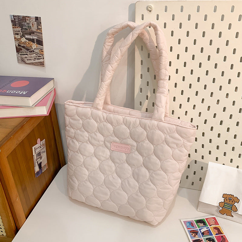 キルティングライトショルダーバッグ