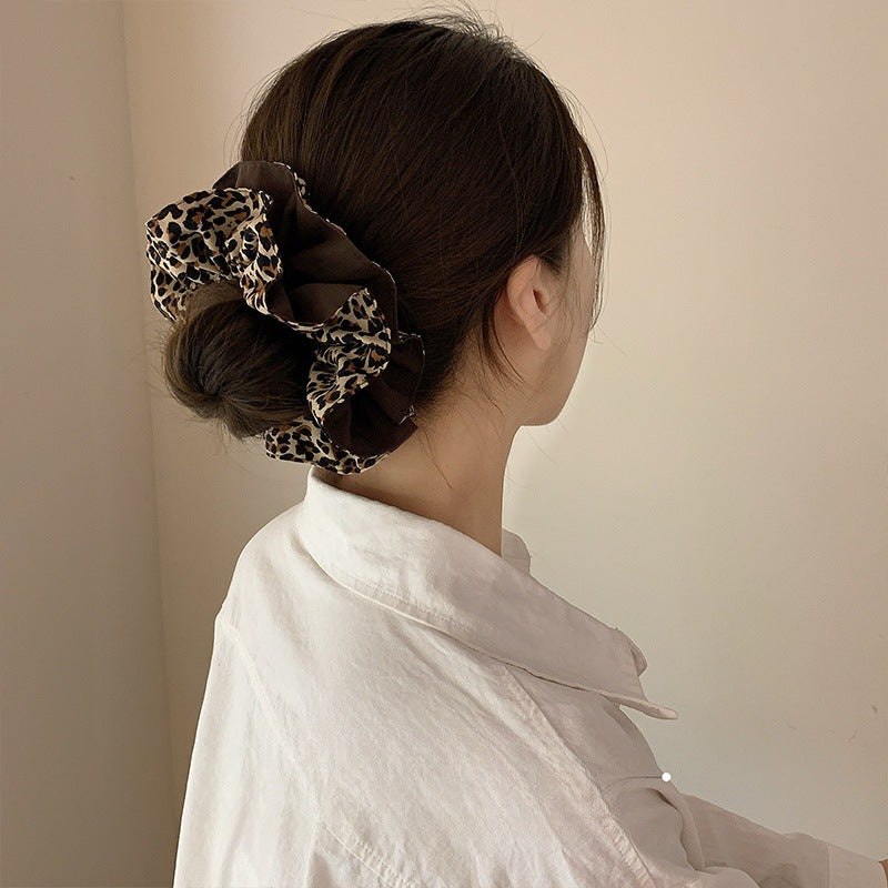 レオパード柄｜ボリュームシュシュ