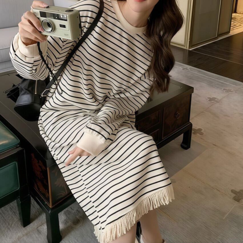ラフかわボーダー｜フリンジ付きロングワンピース