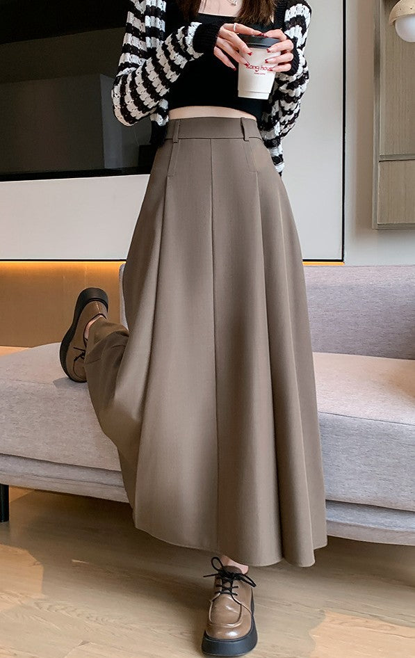 タック入りデザイン｜上品ロングスカート