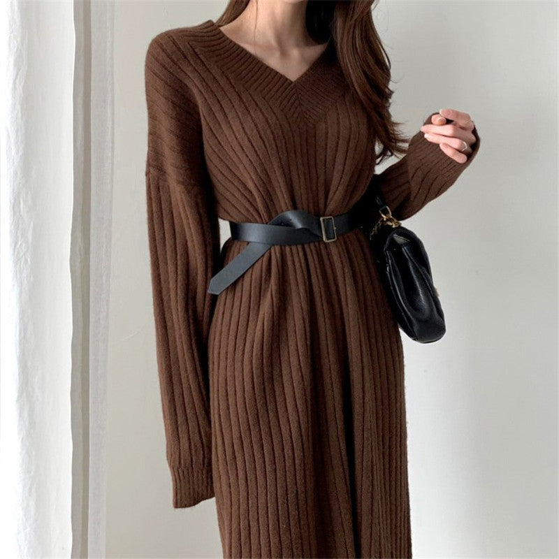 Vネック×ベルト付き｜リブニットワンピース