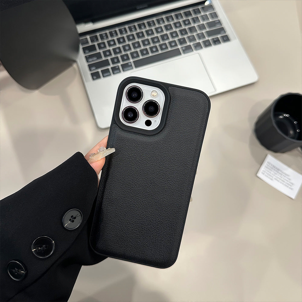 ミニマルデザイン｜レザー調ブラックケース