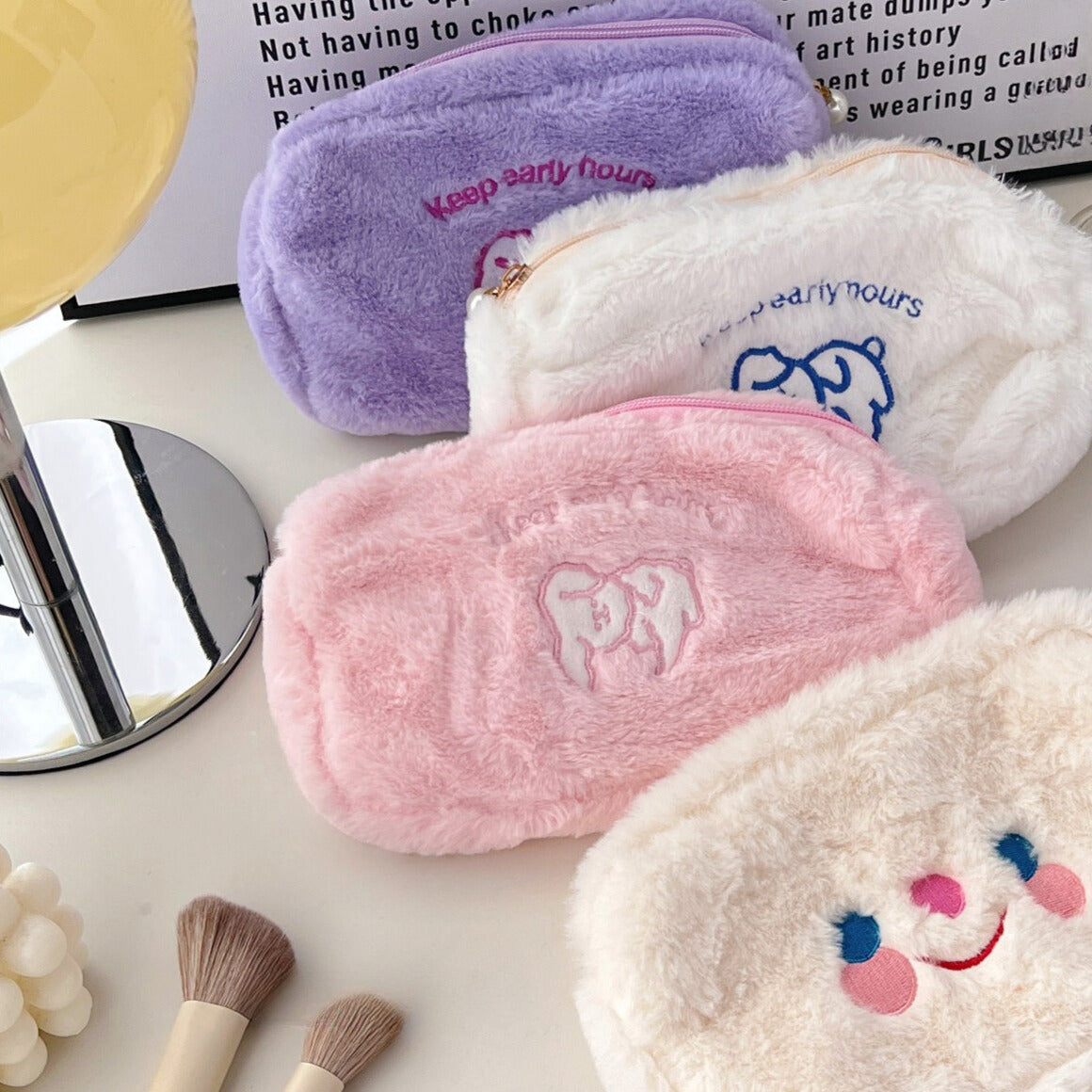 カラフルデザイン｜ふわもこ小物ポーチ