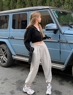 ベルベット裏地｜クロップド丈ジップアップパーカー