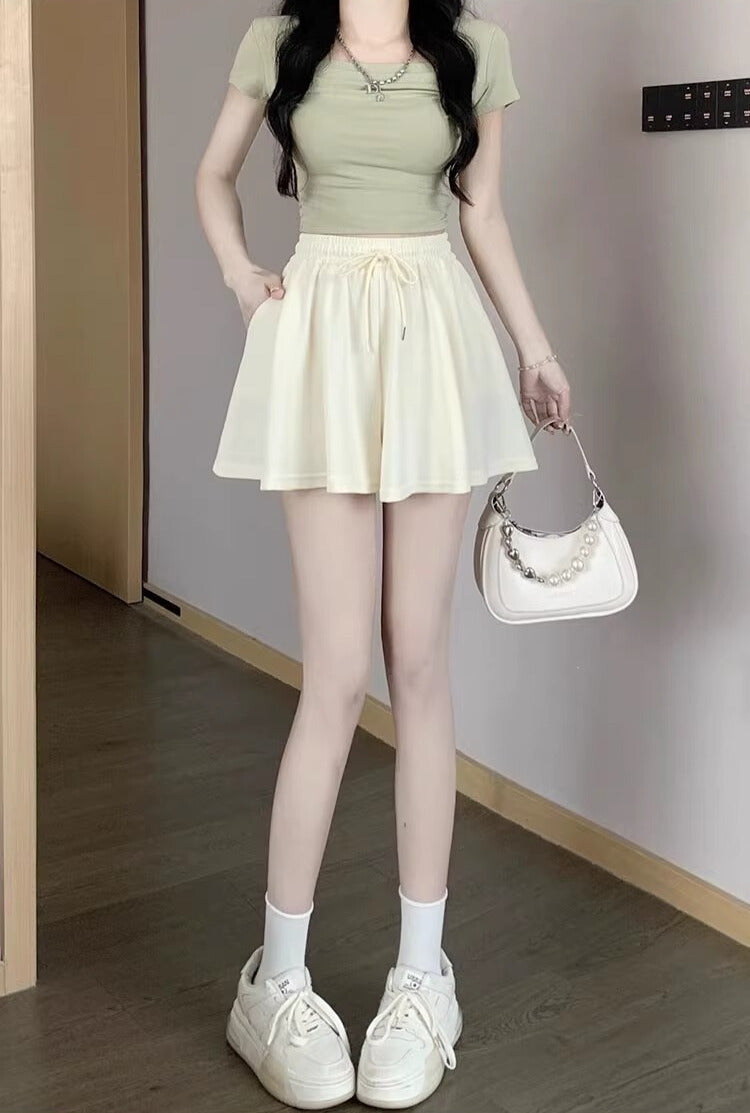 ふんわりシルエット｜スカート風ショートパンツ