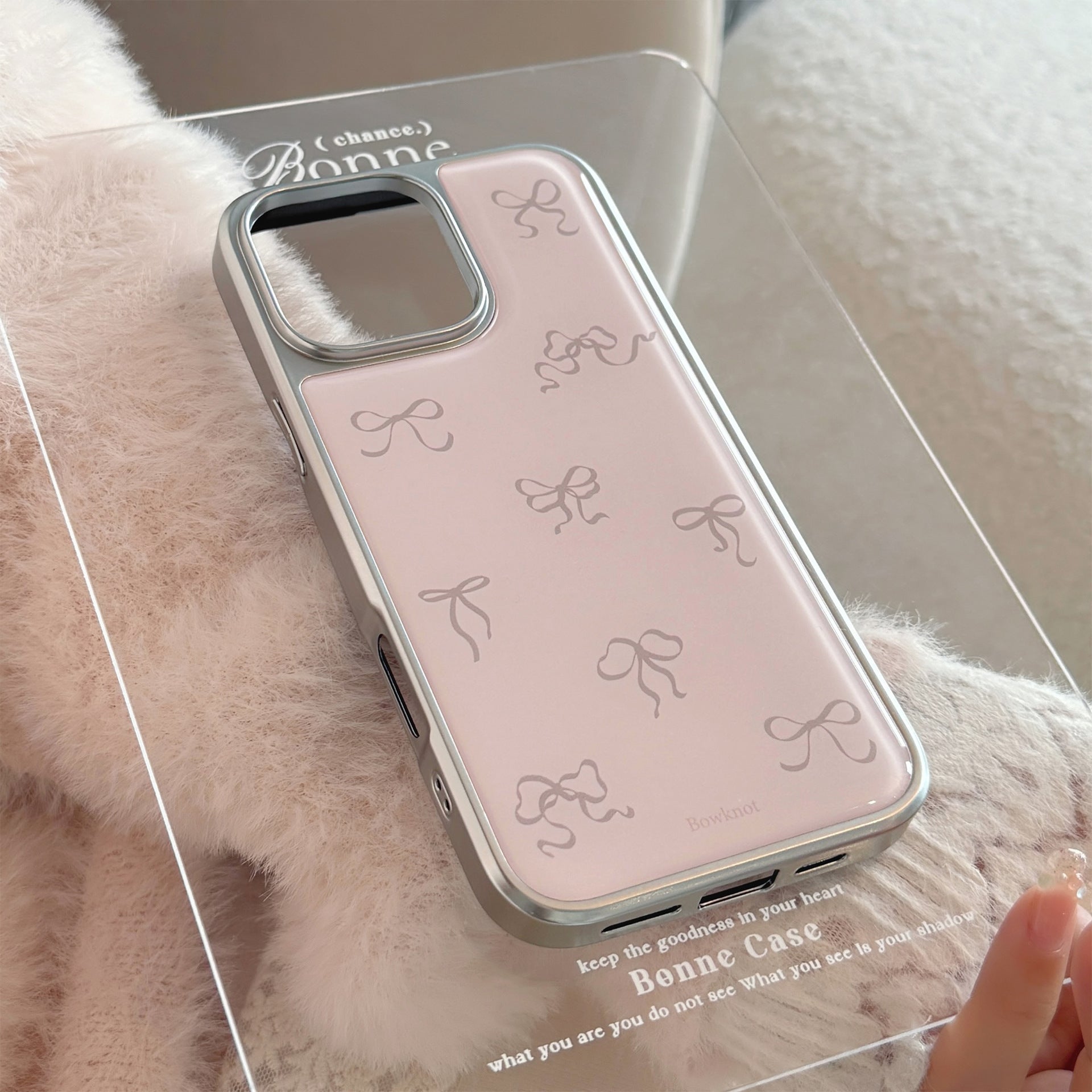 リボン柄プリント｜シルバーフレームiPhoneケース