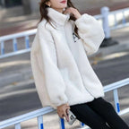 ロゴ刺繍ボアジャケット