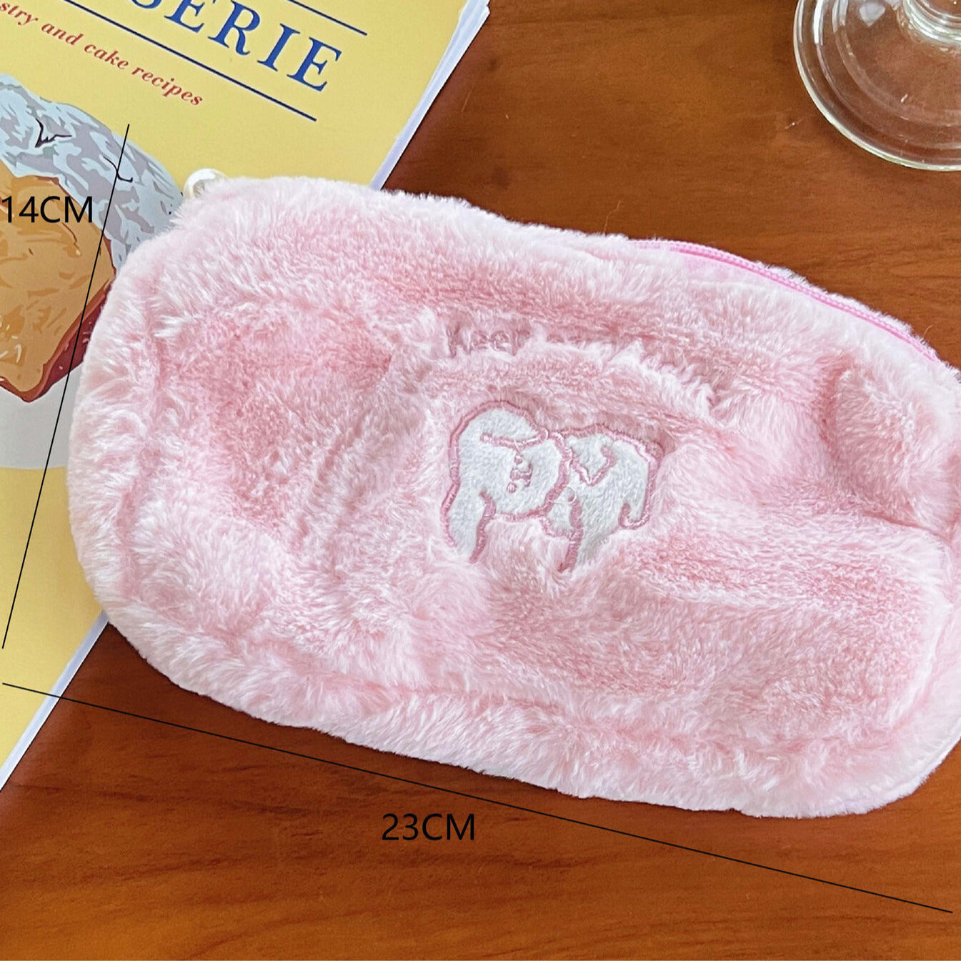 カラフルデザイン｜ふわもこ小物ポーチ