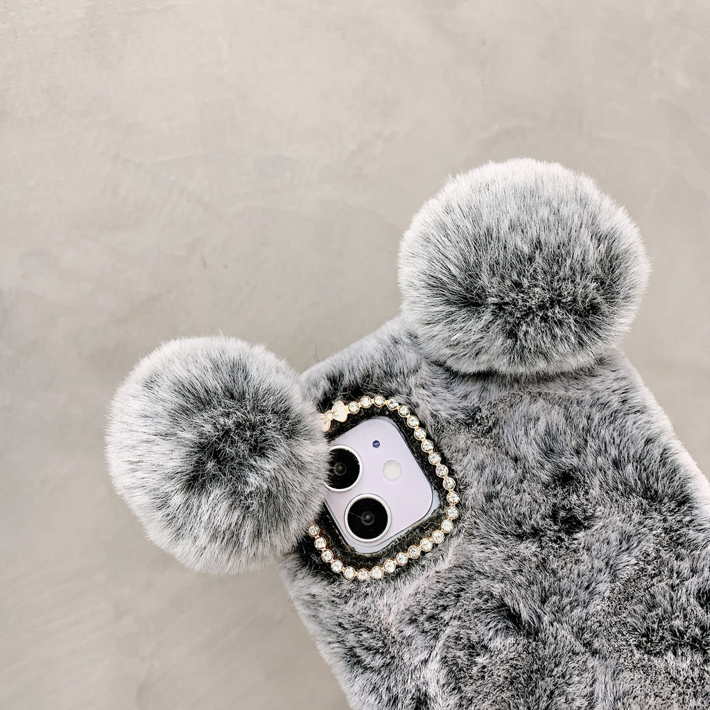 ファーボールデザインiPhoneケース