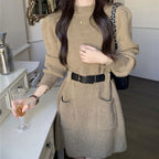 ベルト付きで着映える｜ニットワンピース