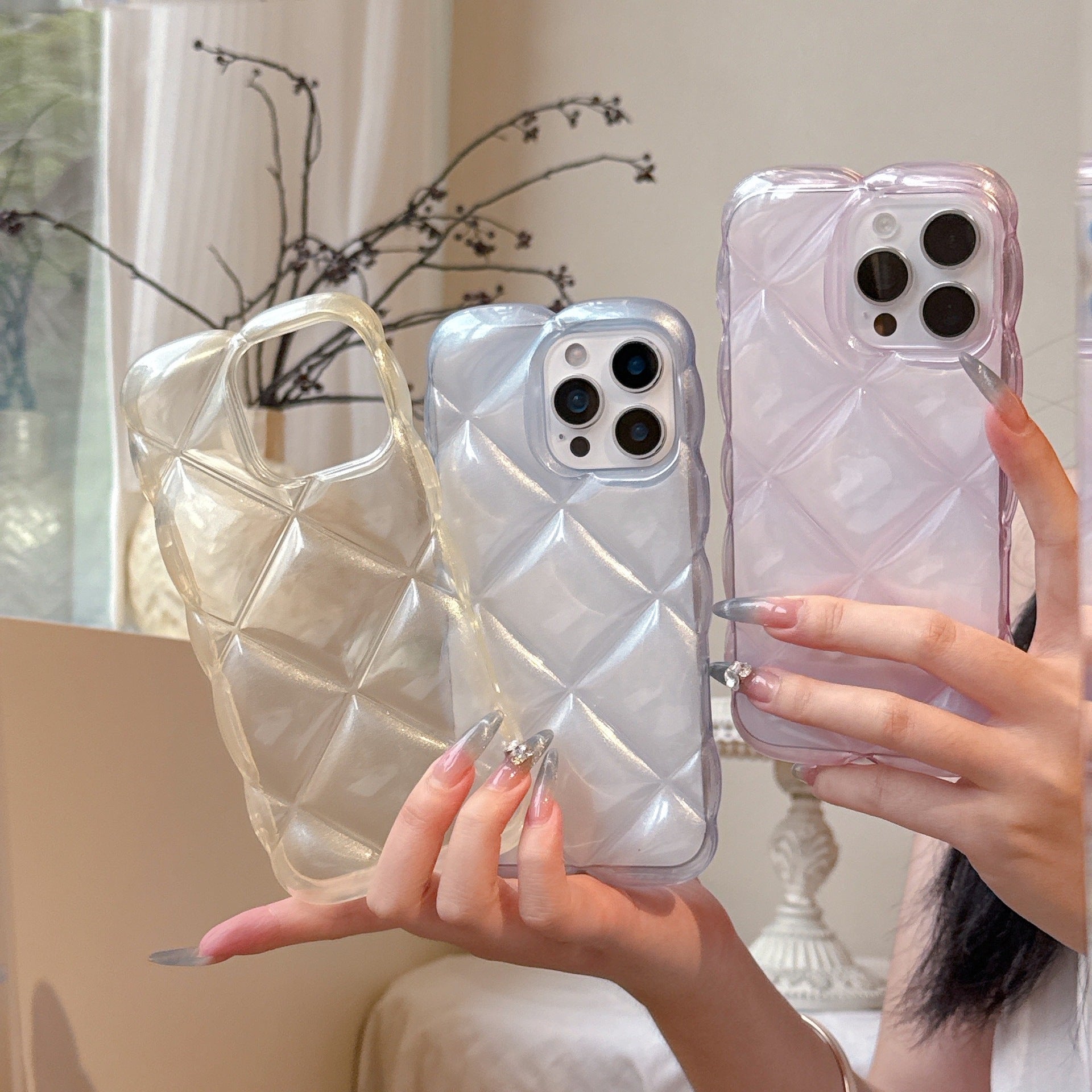 パールキルティングiPhoneケース